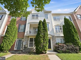 42427 Rockslide Ter, Brambleton, VA 20148