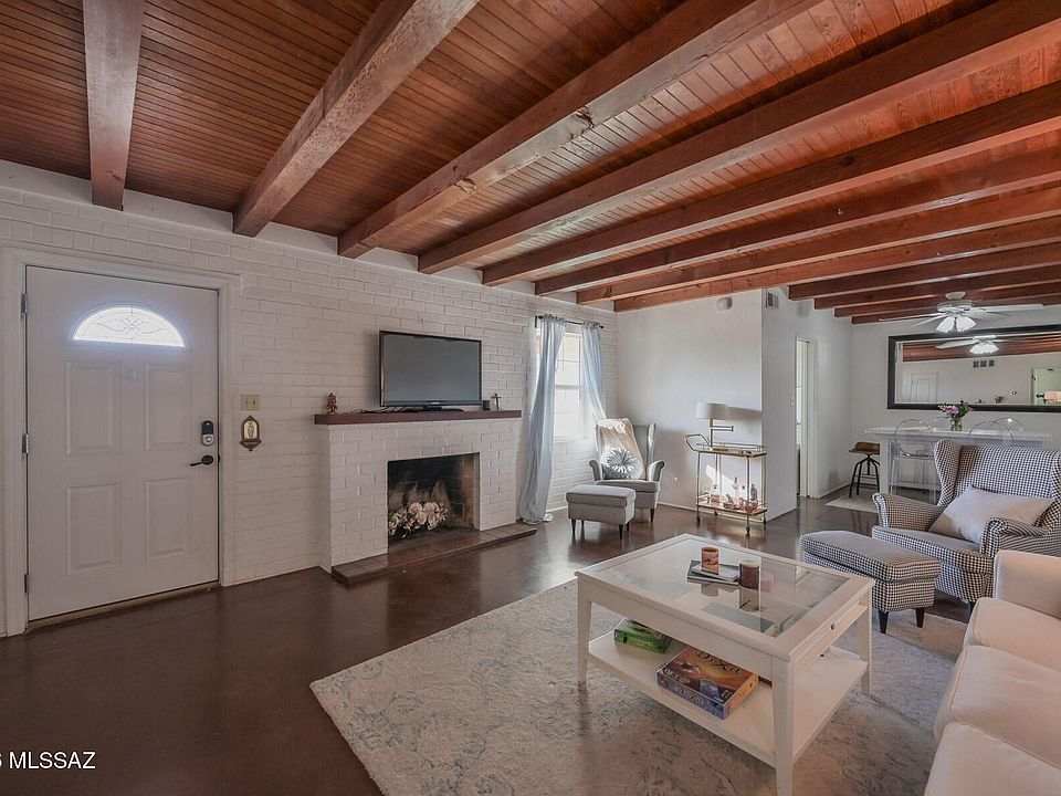 1st image of 2040 N Campbell Ave