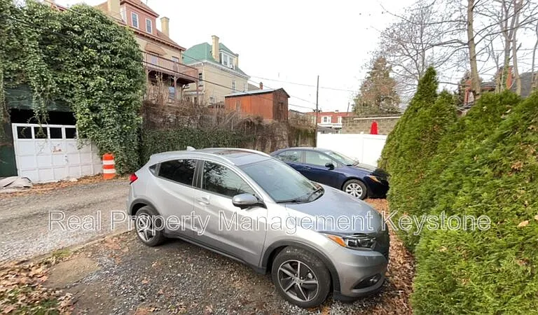 923 Chislett St #1 — Photo 9