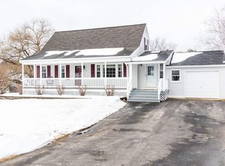 10 Donna Dr, Pembroke, NH 03275