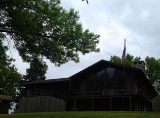 20892 Perry Rd, Council Bluffs, IA 51503