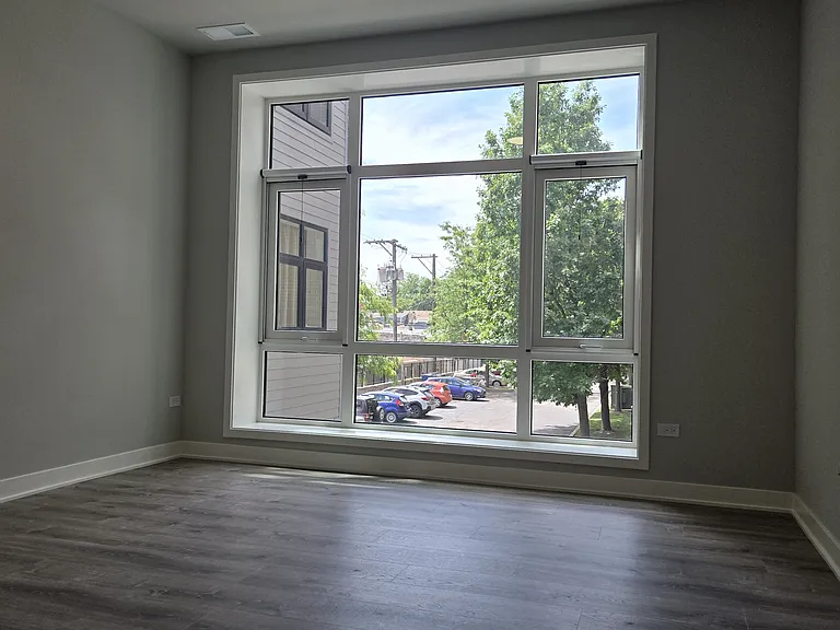 2807 S Halsted St #210 — Photo 5