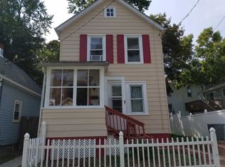2 Glenwood Ave, Poughkeepsie, NY 12603