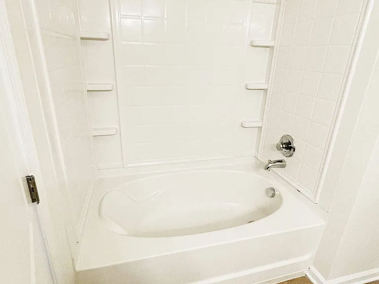 Clairmont at Chesterfield — Photo 156