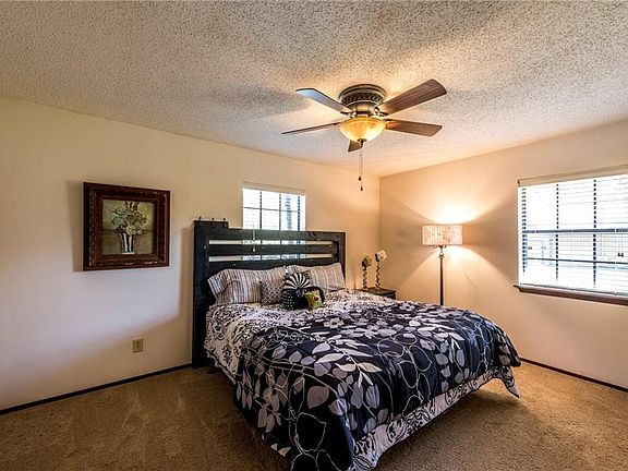 4th image of 4 Wanstead Ln