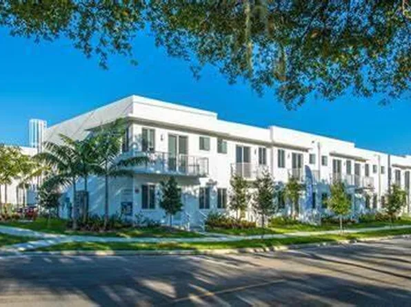 2651 NE 212th Terrace #107, Miami, FL 33180