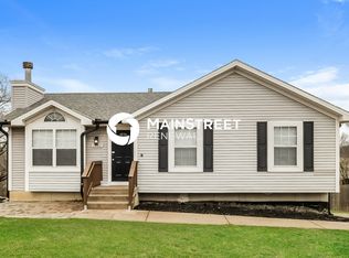 1432 NW Foxboro Rd, Blue Springs, MO 64015