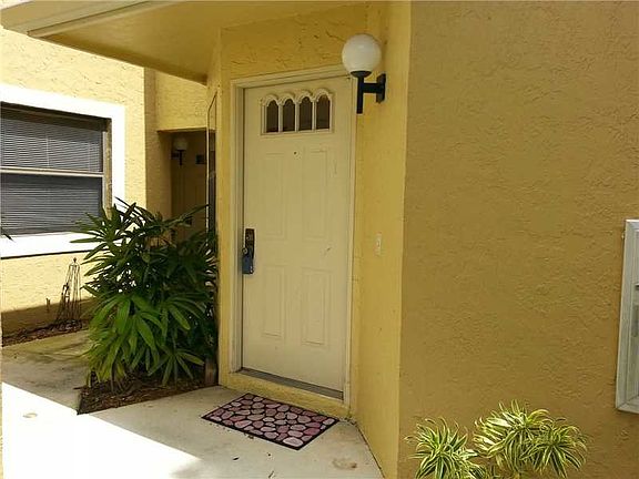 3rd image of 9715 W Broward Blvd