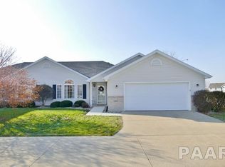 2121 W Jubilee Ln, Dunlap, IL 61525