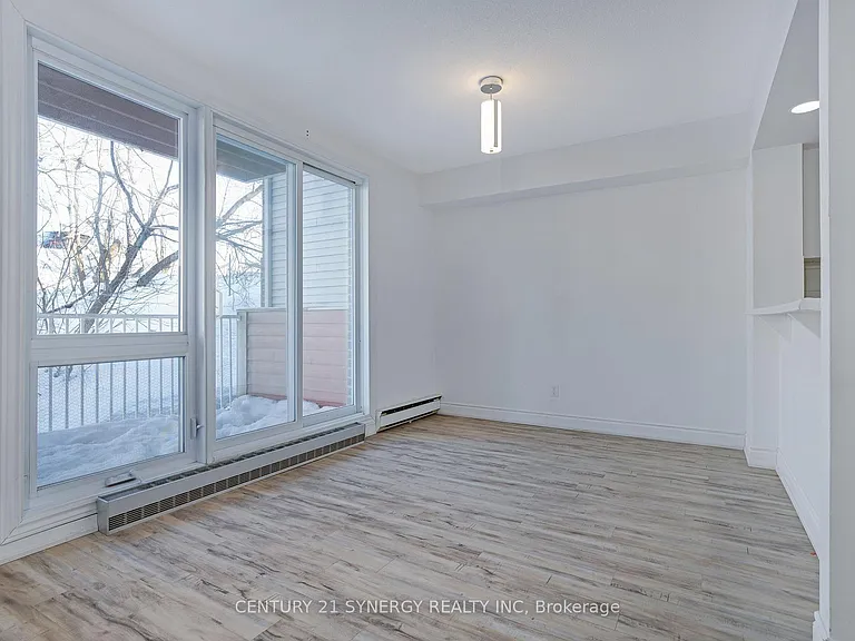 1589 Saint Bernard St #403 — Photo 17
