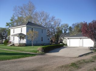 301 W Barton St, Clarks, NE 68628