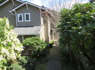 1220 100th Pl NE, Bellevue, WA 98004