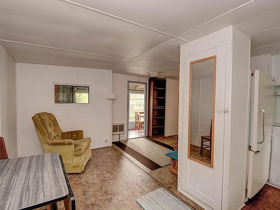 5th image of 21418 Alta Vista St
