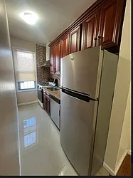 Rented by REALTY QUEST NEW YORK INC