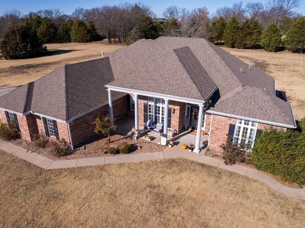 2792 W Northbrook, Coffeyville, KS 67337