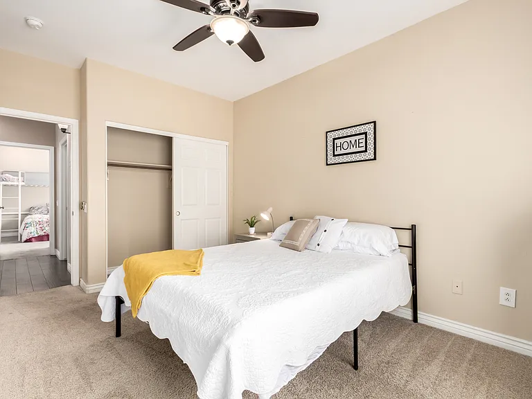 1126 N Melody Cir — Photo 13