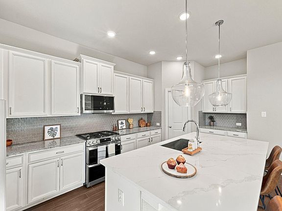 2nd image of 27022 Brighton Valley Way