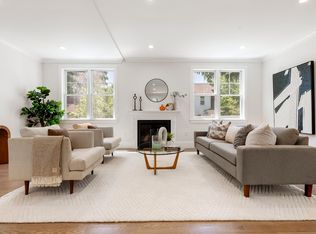 993 Washington St #993, Newtonville, MA 02460