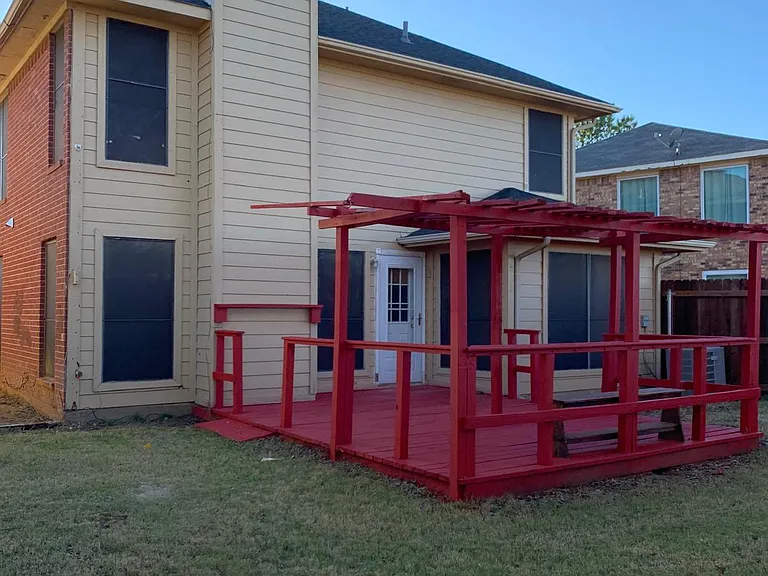 1329 Jasmine Dr — Photo 5