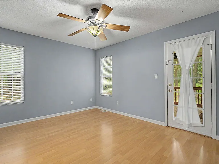 5812 Gentle Wind Dr — Photo 20
