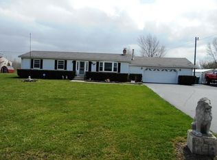 6645 N Lake Rd, Bergen, NY 14416