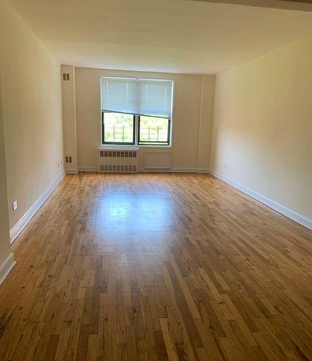 2nd image of 13720 45th Ave APT 3M