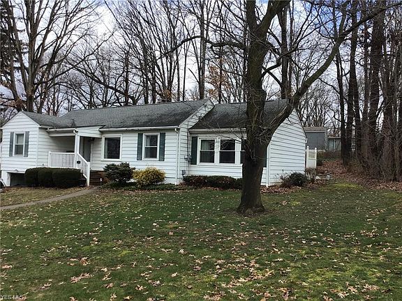 2nd image of 1161 Overton Dr