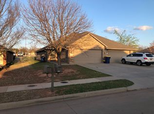 2203 S Devin Lea St, Stillwater, OK 74074