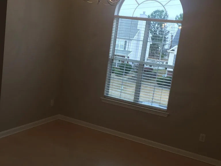 557 Ransom Way — Photo 13