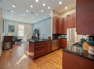 1030-32 Spruce St #102, Philadelphia, PA 19107