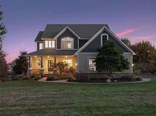 15323 Painters Ln N, Stillwater, MN 55082