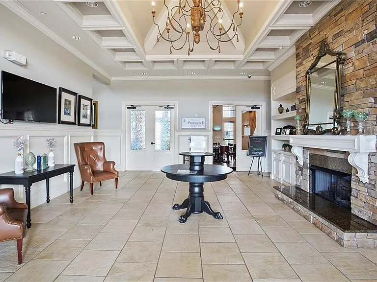 5538 Lewisham Dr — Photo 48