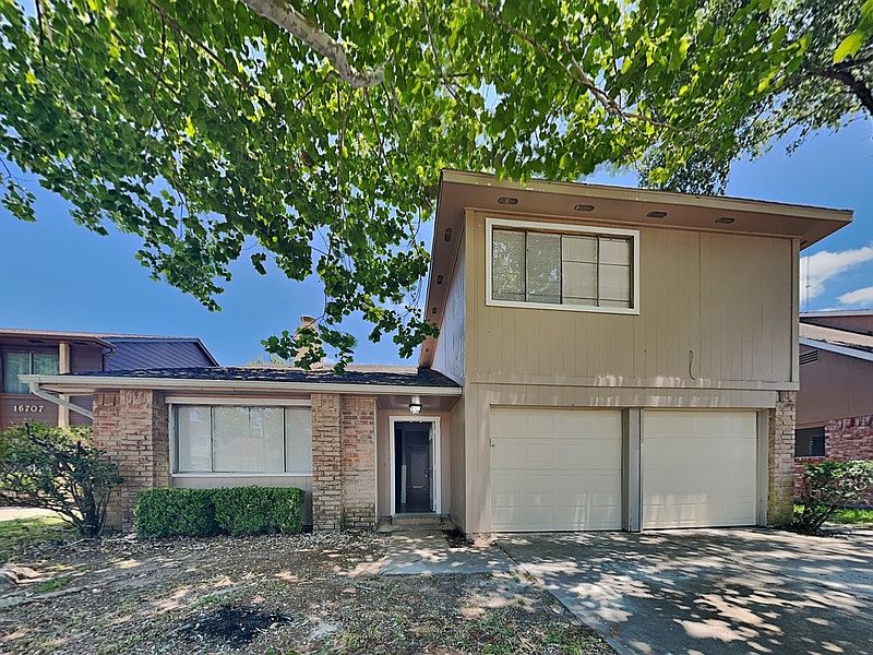 1st image of 16711 Lost Quail Dr