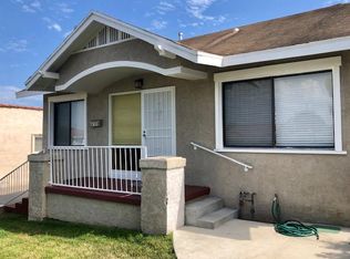 1051 W 10th St, San Pedro, CA 90731