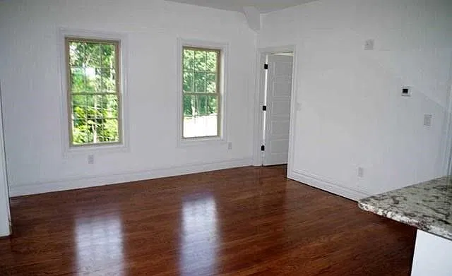 2 bed, 1.0 bath, 800 sqft, $2,300 — Photo 4