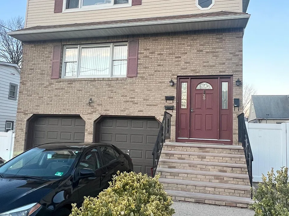 29 Richmond St #1
