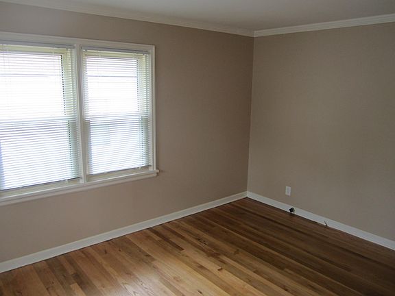 2nd image of 5908 N 33rd Ave