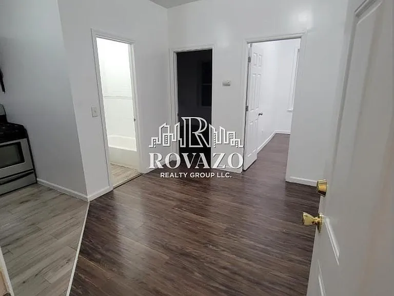 812 Clinton Ave #2 — Photo 2