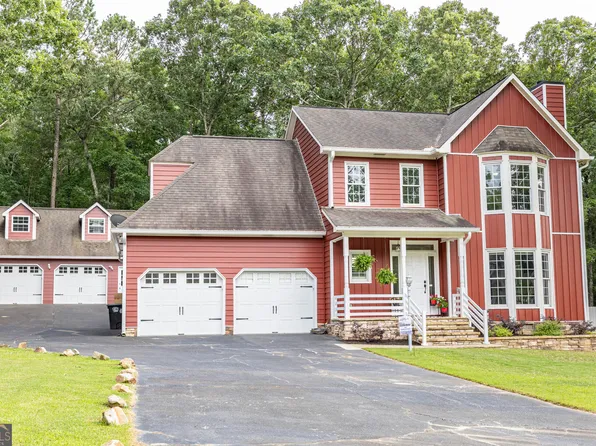 135 E Clinton Dr SW, Rome, GA 30165