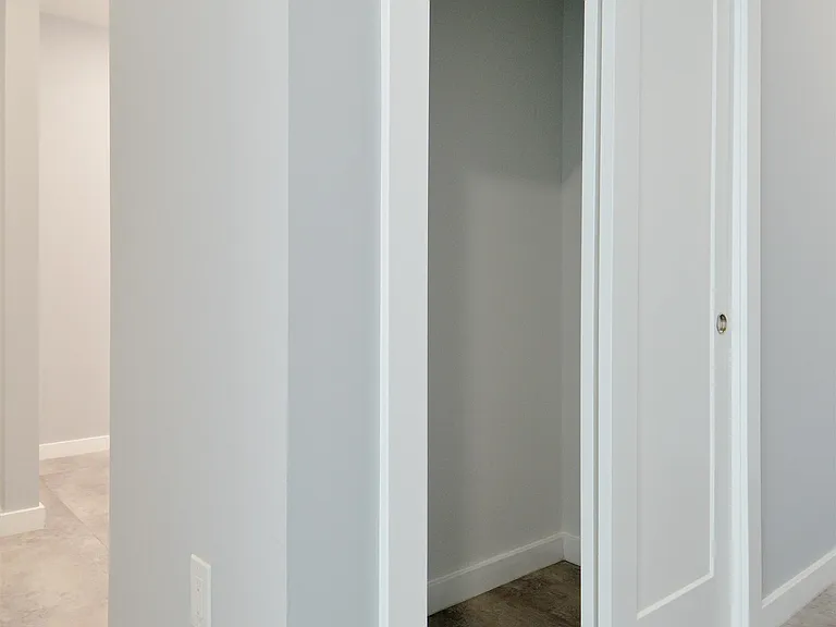 82-84 E 31st St #203 — Photo 9