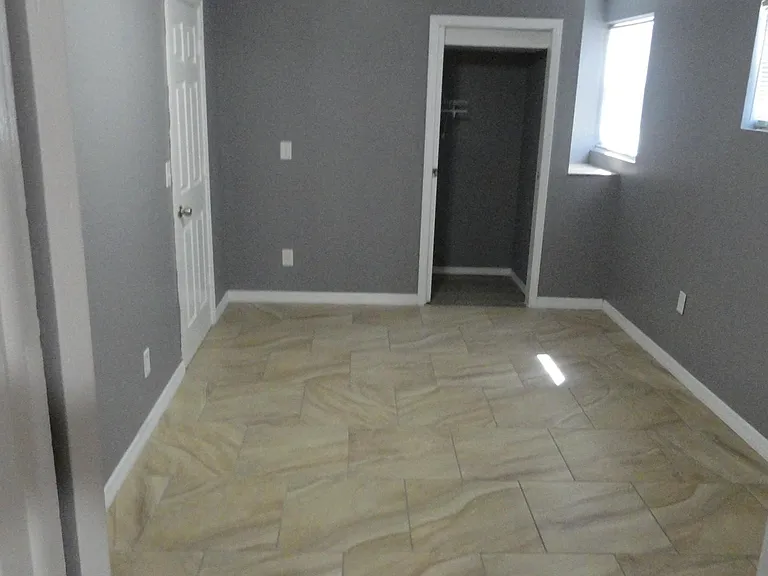 Cherrywood Dr — Photo 12