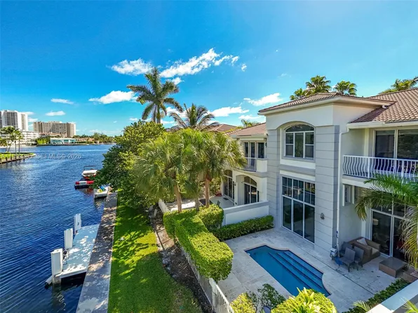 3745 NE 214th St #37, Aventura, FL 33180