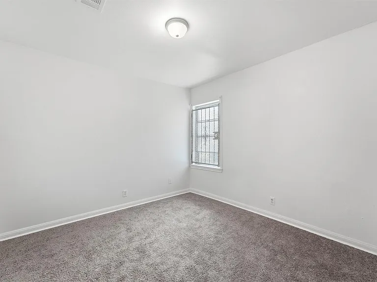 3711 Cosby St — Photo 18