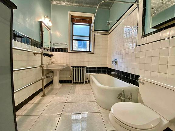 2nd image of 309 W 84th St #2/2