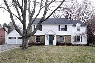 1st image of 4015 E Hillandale Dr