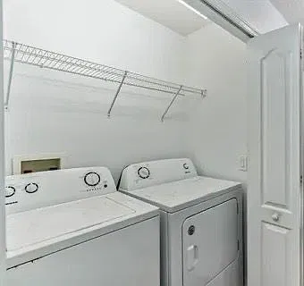 3 bed, 1360 sqft, $2,100 — Photo 2