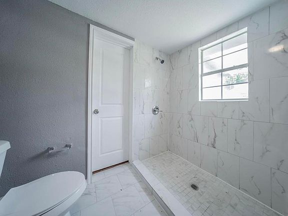 5th image of 5413 Amherst Ave