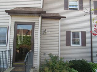8 Set Poin, Plattsburgh, NY 12901