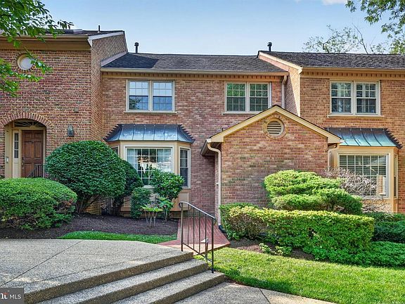 3rd image of 7328 Aynsley Ln