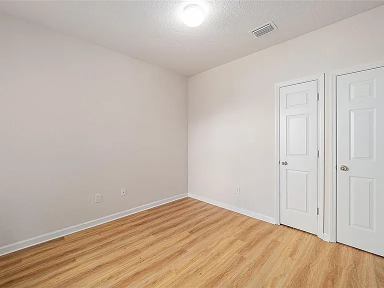 4570 SW 52nd Cir #107 — Photo 29